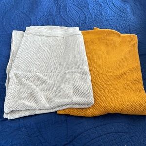 cocoon Anna nursing covers never used